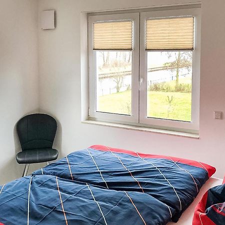 2 Bedroom Cozy Apartment In Rechlin Exterior photo